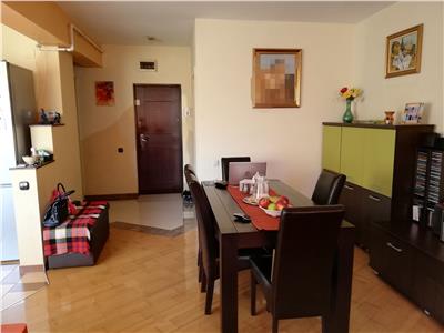 Vanzare apartament 3 camere + 2 bai, 83mp, cu garaj inclus, zona strazii Alverna