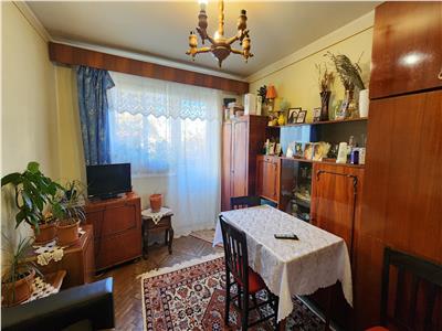 Apartament 3 cam 45 mp | zona Pta Hermes |