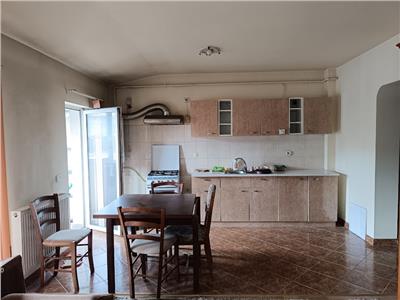 Apartament 2 camere, 50 mp, zona Eroilor, Floresti